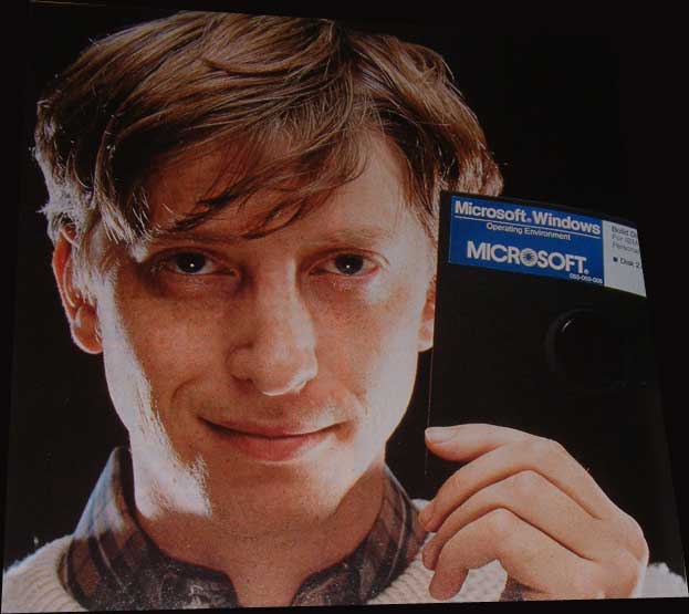 billgatespose_3.jpg