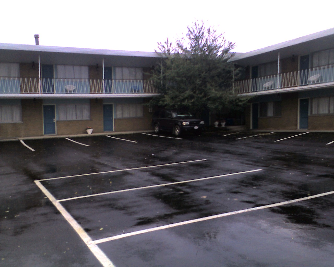 img068.jpg