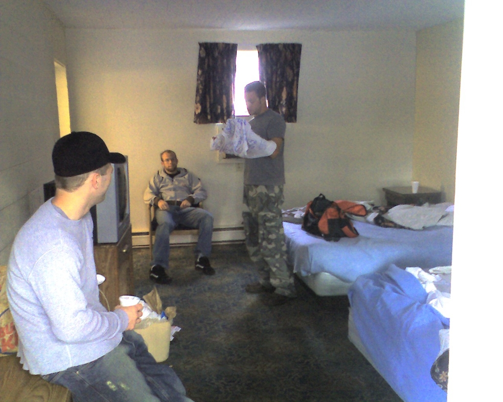 img071.jpg