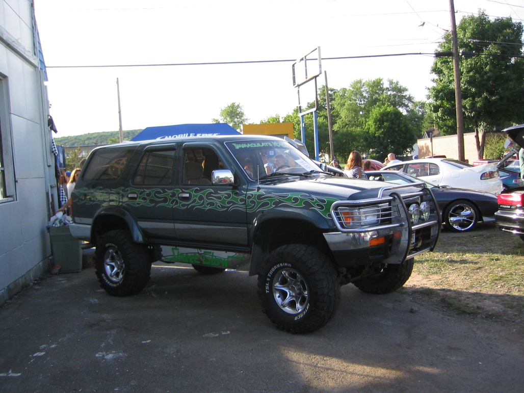 8-31-03 Car Show 134.jpg