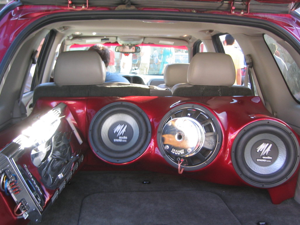 8-31-03 Car Show 140.jpg