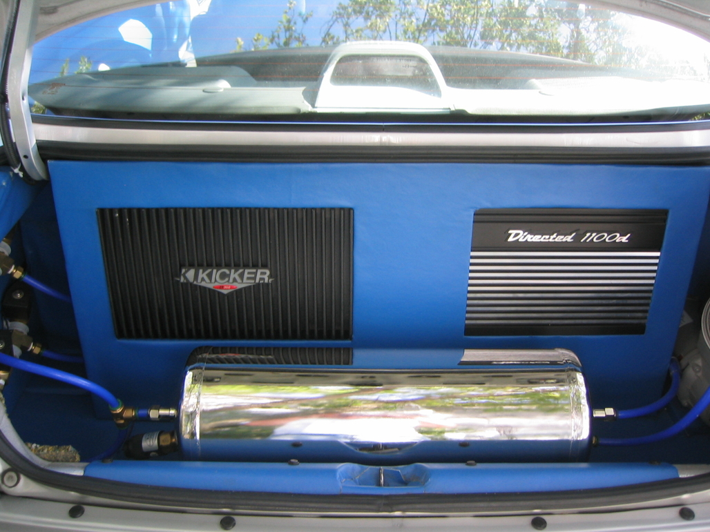 8-31-03 Car Show 023.jpg