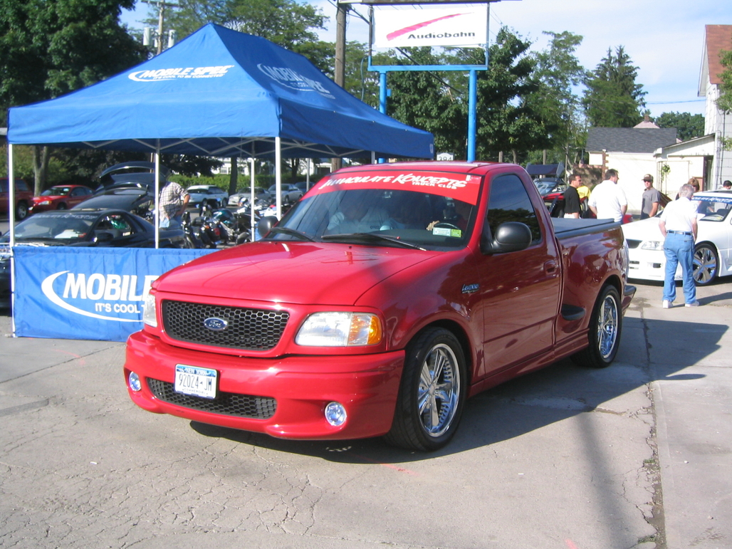8-31-03 Car Show 052.jpg