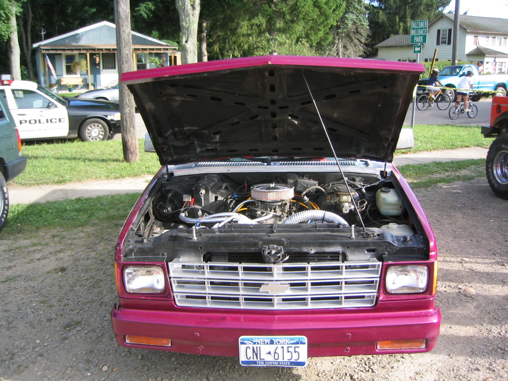 8-31-03 Car Show 077.jpg