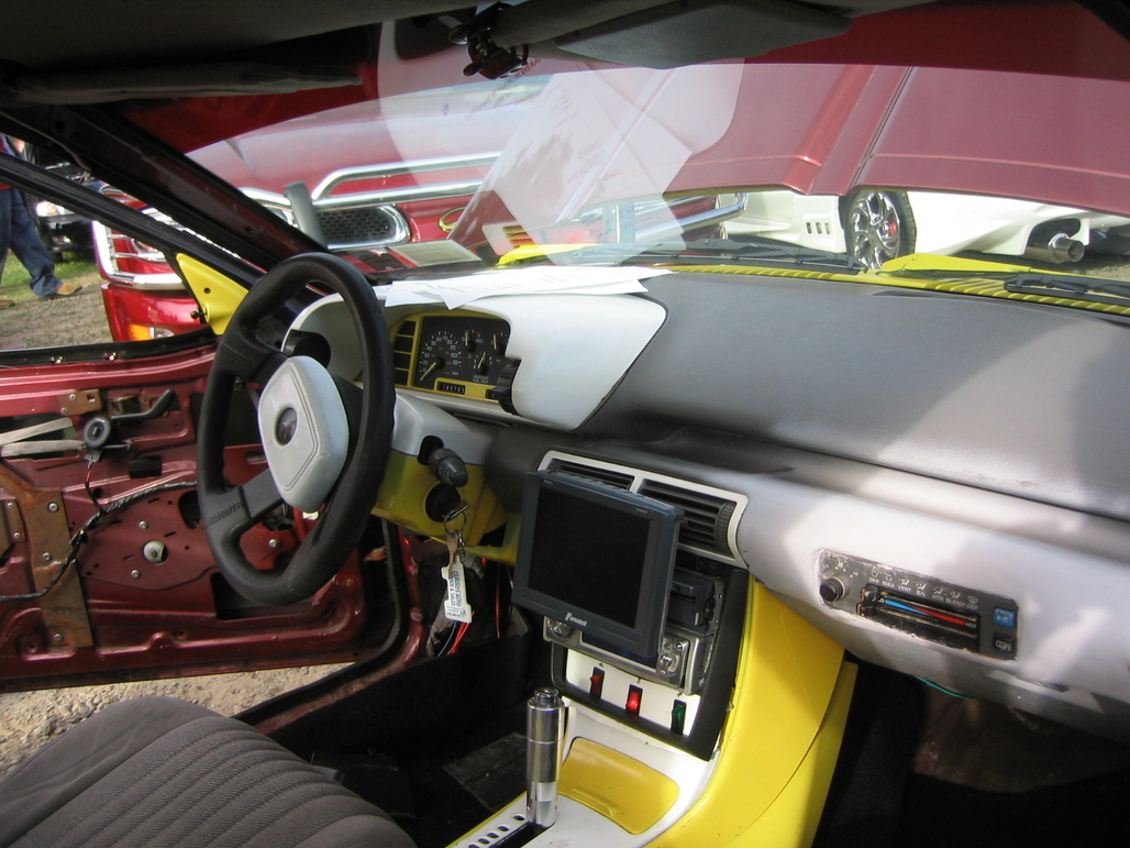 8-31-03 Car Show 089.jpg
