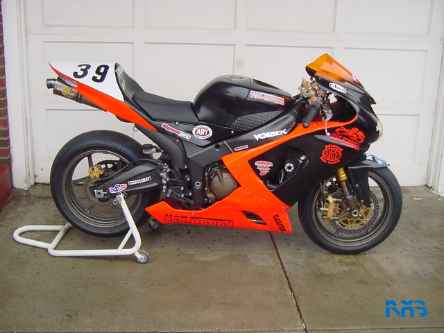 RX3_zx6rr_track