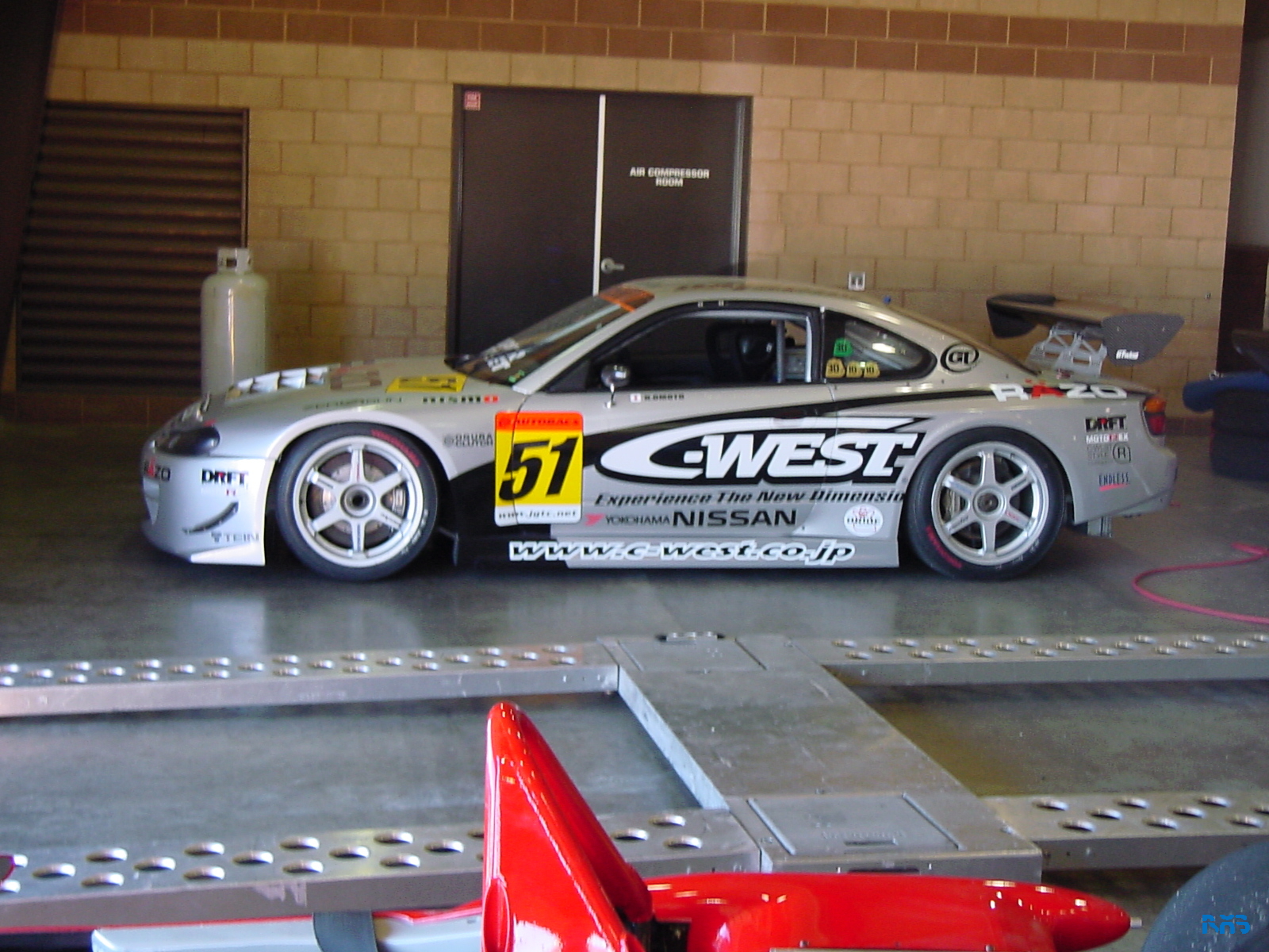 Cwest Silvia
