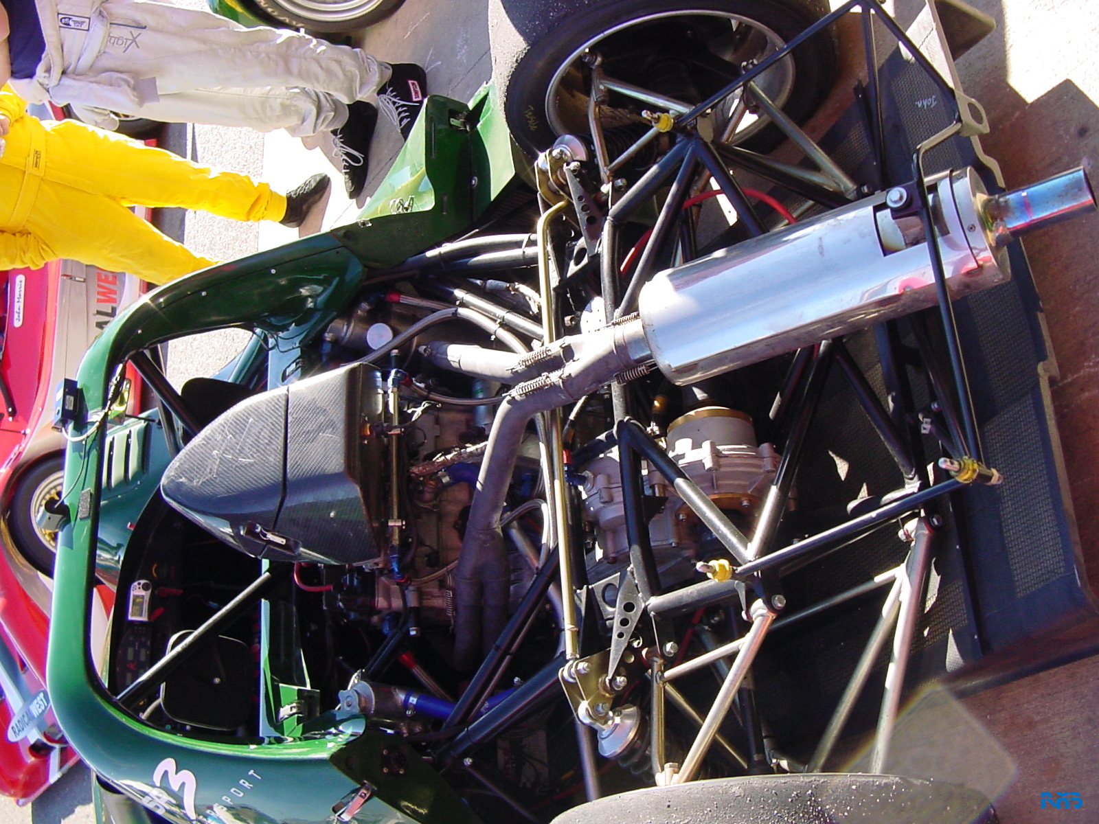 Top view of motor in Radical