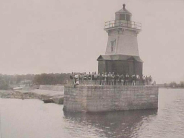 1920_Lighthouse.jpg