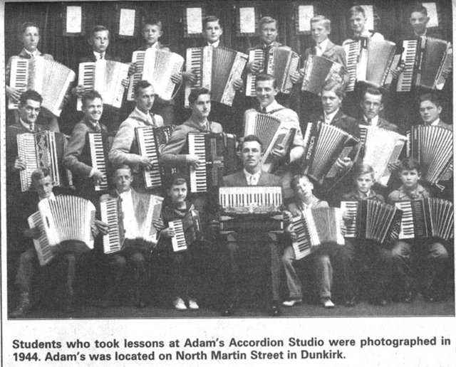 Adams_Accordian_Studio__Dunkirk__1944.jpg