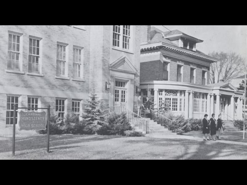 BuildingEntrance1960YB.jpg