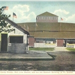 candy_stand_at_Point_Gratiot.jpg