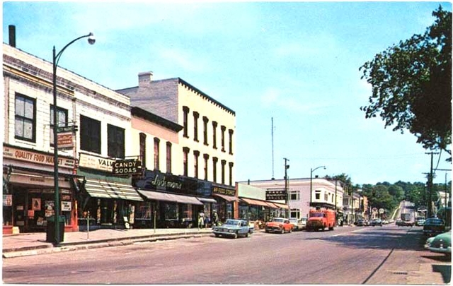 Central_Ave_in_Silver_Creek.jpg