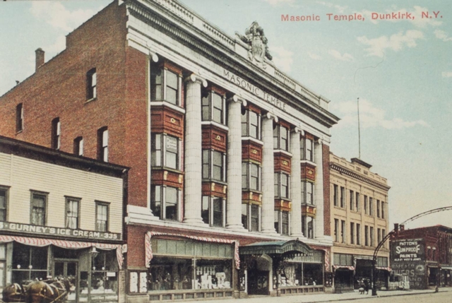 centralave2.jpg