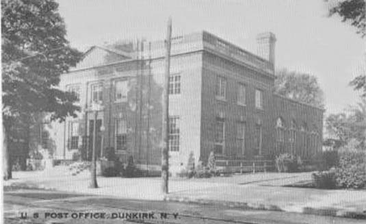 Dunkirk_Post_office__B&amp;W.jpg