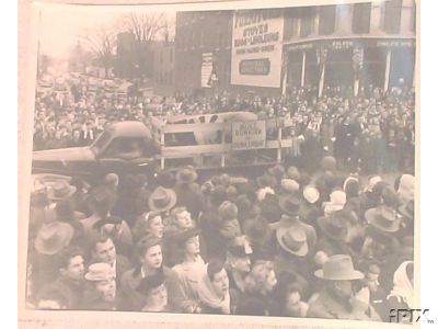 Dunkirk_to_Dunkirkque_Day_Parade.jpg
