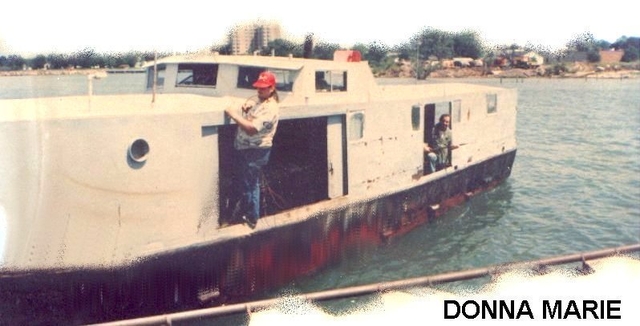 Fishing_Boat_Donna_Marie.jpg