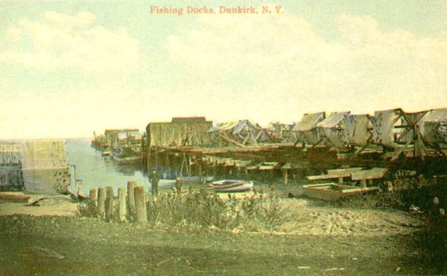 Fishing_Docs_Dunkirk_NY.jpg