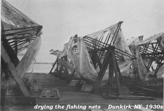 Fishing_Nets_drying__1930s.jpg