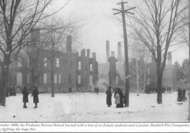 fredonia_old_main_fire_.jpg