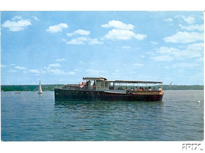 Gadfly_on_Chautauqua_Lake.jpg