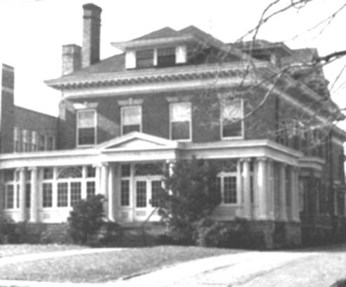 Gross_mansion_h2.jpg