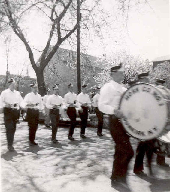 Hose__h1_D&amp;B_Corps_1950s.jpg