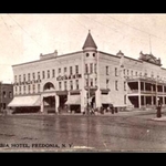 Hotel_Columbia_Fredonia_1910.jpg