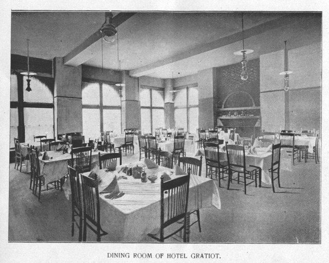 Hotel_Gratiot_Dining_Room__Dunkirk_NY__1894.jpg
