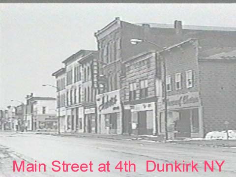 main_St_at_4th_Dunkirk_NY.jpg