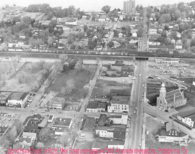 Main_Street_Dunkirk_NY_Business_District_1970s.jpg