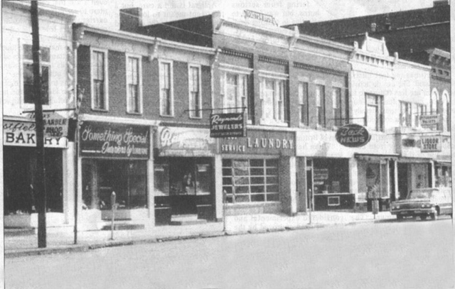Main_Street_Fredonia__1970s.jpg