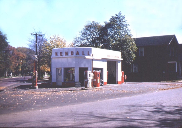 Main_Street_Kendall.jpg