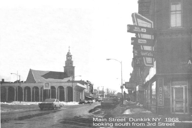 Main_Street_looking_south_1968.jpg