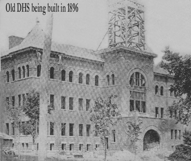Old_DHS_Academy_being_built__1896.jpg