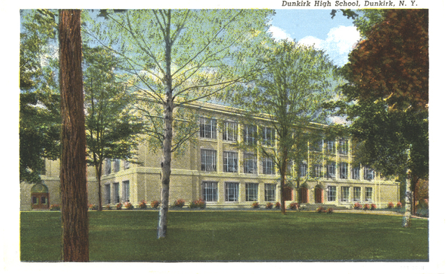 Old_DHS_Postcard_1940s.jpg