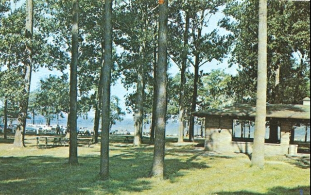 Point_Gratiot_Shelters.jpg