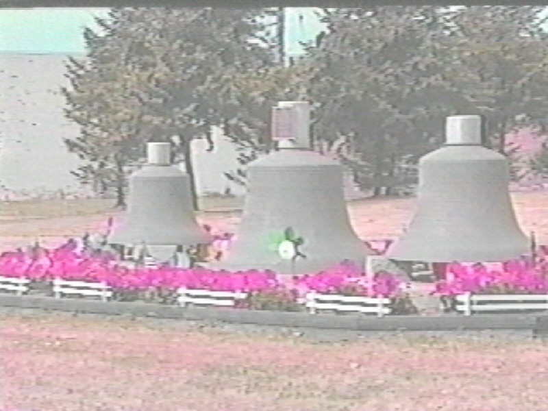 Sacred_Heart_Bells.jpg