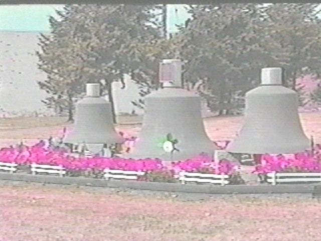 Sacred_Heart_Bells.jpg
