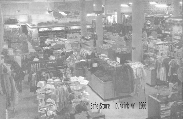 Safe_Store_Interior__Dunkirk_NY__h2_1966.jpg
