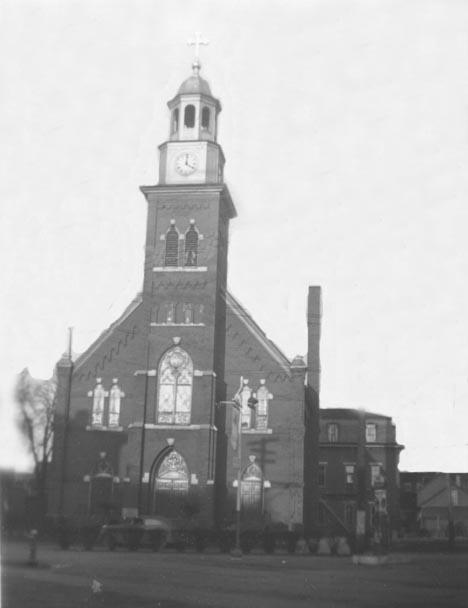 St_Hedwigs_Church1.jpg