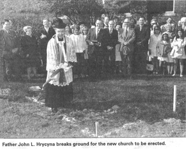 St_Hedwigs_First_Shovel.jpg