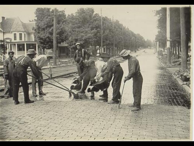 tarring_bricks___Fredonia_N_Y.jpg
