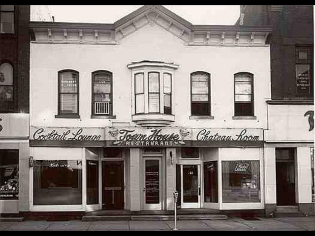 TOWNE.jpg