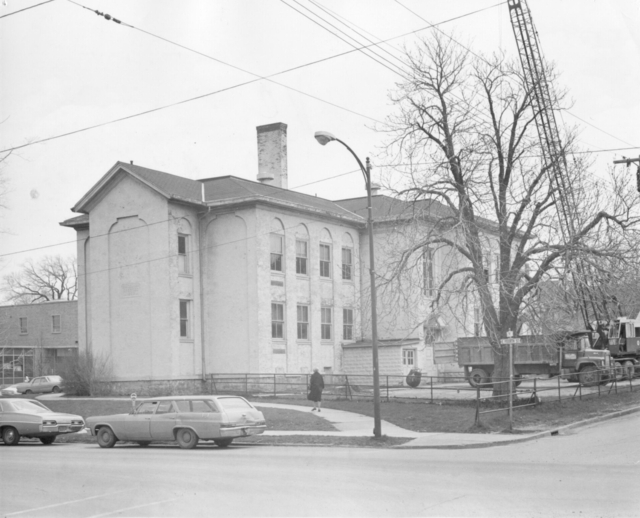 1schoolno1.jpg
