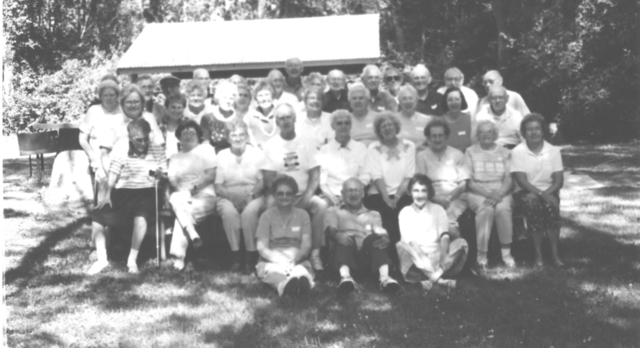 DHS_Class_of_1941__60th_reunion.jpg