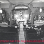 Holy_Trunity_Church_1960s-inside.jpg