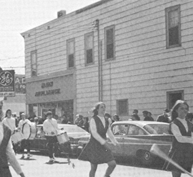 Main_&amp;_4th_1969.jpg