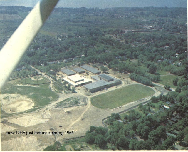 Not_yet_ready_DHS__1965.jpg