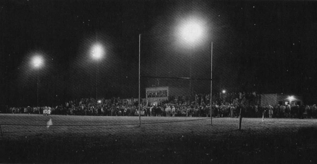 Old_Football_Field.jpg